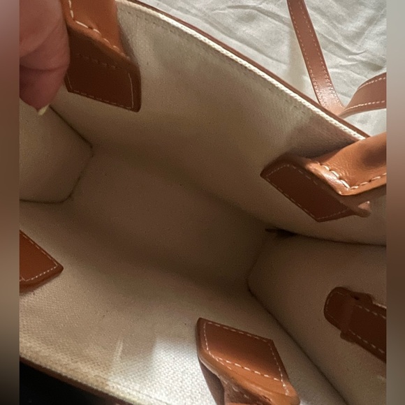 Celine Tote Crossbody - Picture 4 of 7